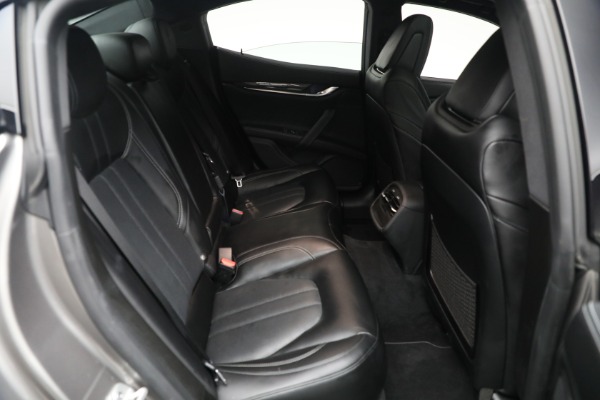 Used 2021 Maserati Ghibli S Q4 GranSport for sale $42,900 at Alfa Romeo of Westport in Westport CT 06880 19