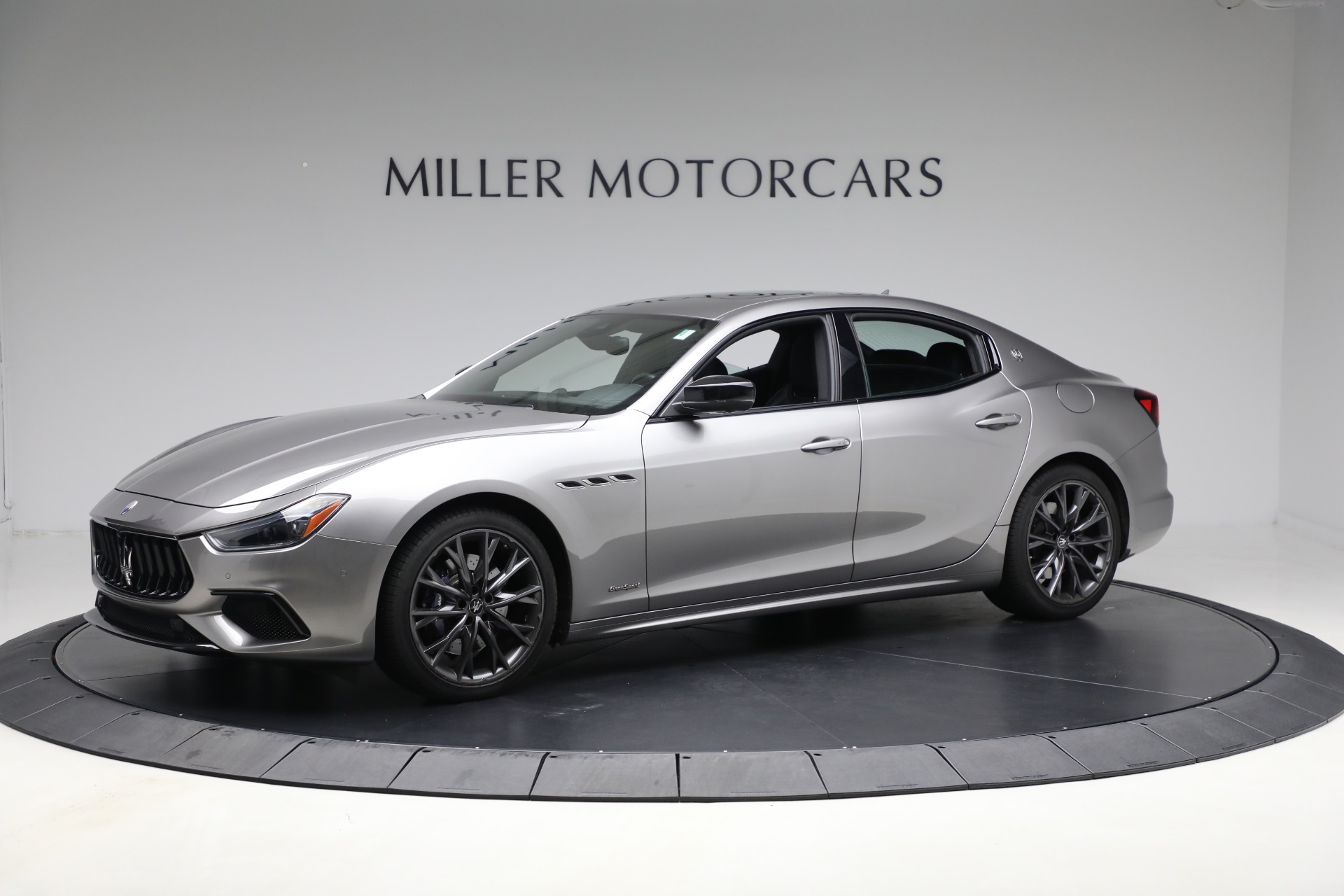 Used 2021 Maserati Ghibli S Q4 GranSport for sale $42,900 at Alfa Romeo of Westport in Westport CT 06880 1