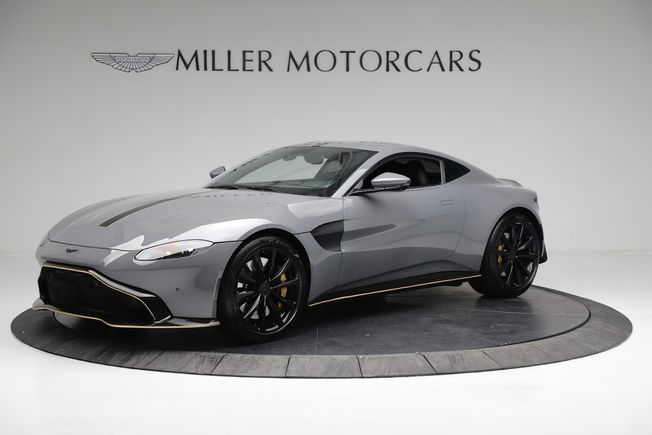 Used 2019 Aston Martin Vantage Coupe for sale $129,900 at Alfa Romeo of Westport in Westport CT 06880 1