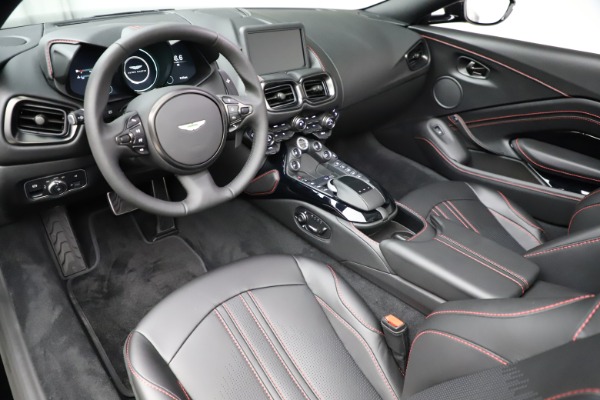 Used 2021 Aston Martin Vantage Roadster for sale Sold at Alfa Romeo of Westport in Westport CT 06880 13