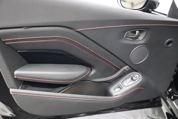 Used 2021 Aston Martin Vantage Roadster for sale Sold at Alfa Romeo of Westport in Westport CT 06880 16
