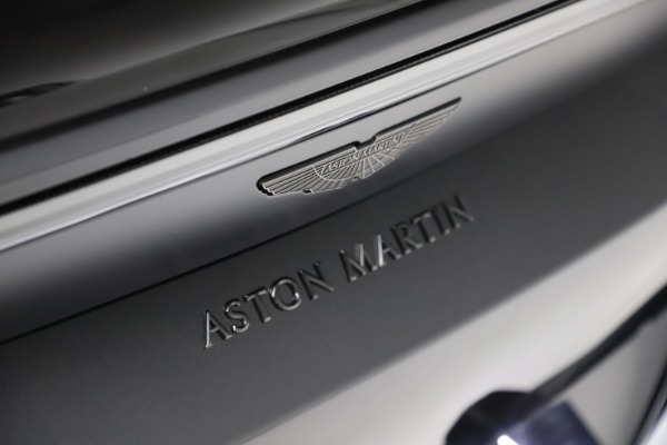 Used 2021 Aston Martin Vantage Roadster for sale Sold at Alfa Romeo of Westport in Westport CT 06880 21