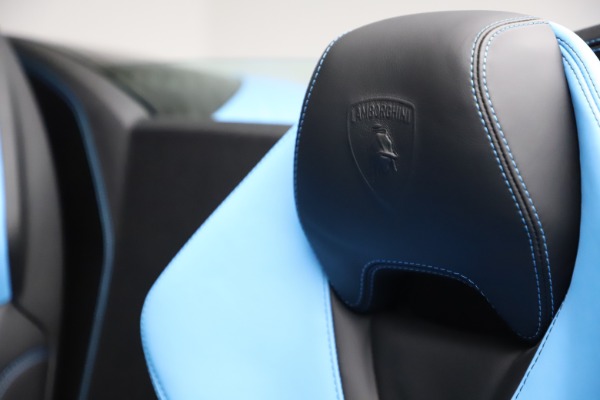 Used 2016 Lamborghini Huracan LP 610-4 Spyder for sale Sold at Alfa Romeo of Westport in Westport CT 06880 20