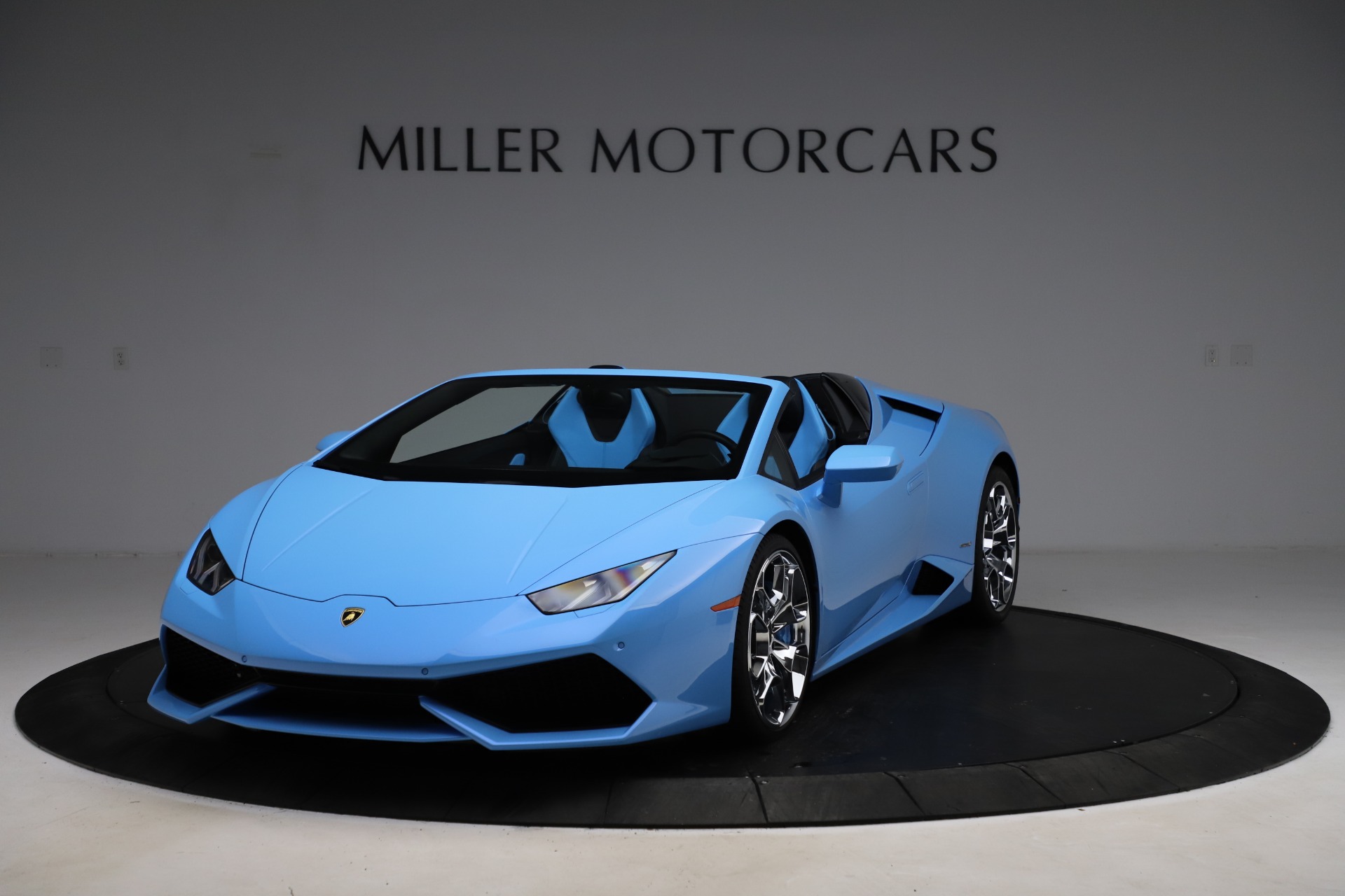 Used 2016 Lamborghini Huracan LP 610-4 Spyder for sale Sold at Alfa Romeo of Westport in Westport CT 06880 1