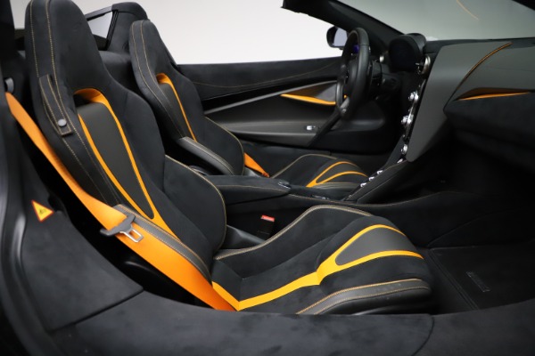 Used 2020 McLaren 720S Spider for sale Sold at Alfa Romeo of Westport in Westport CT 06880 27