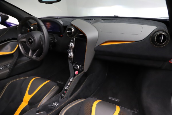 Used 2020 McLaren 720S Spider for sale $324,990 at Alfa Romeo of Westport in Westport CT 06880 28