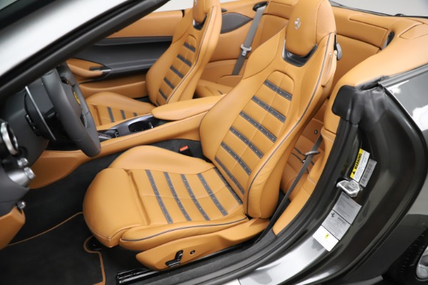 Used 2020 Ferrari Portofino for sale $199,900 at Alfa Romeo of Westport in Westport CT 06880 21