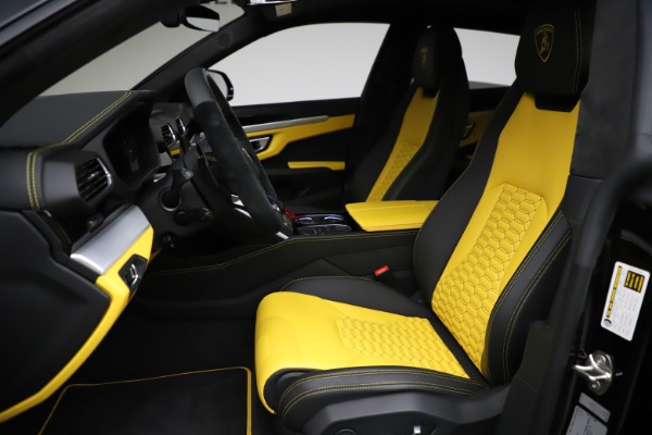 Used 2019 Lamborghini Urus for sale Sold at Alfa Romeo of Westport in Westport CT 06880 14