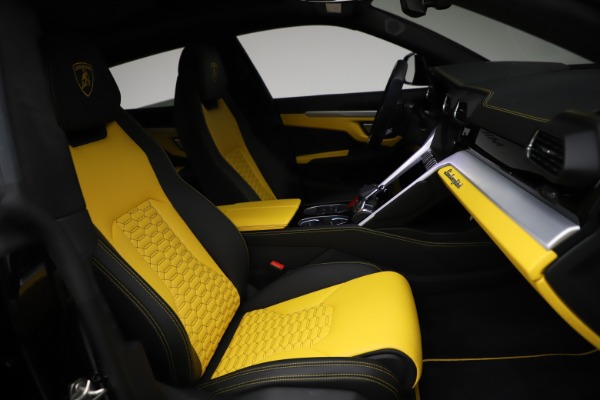 Used 2019 Lamborghini Urus for sale Sold at Alfa Romeo of Westport in Westport CT 06880 25