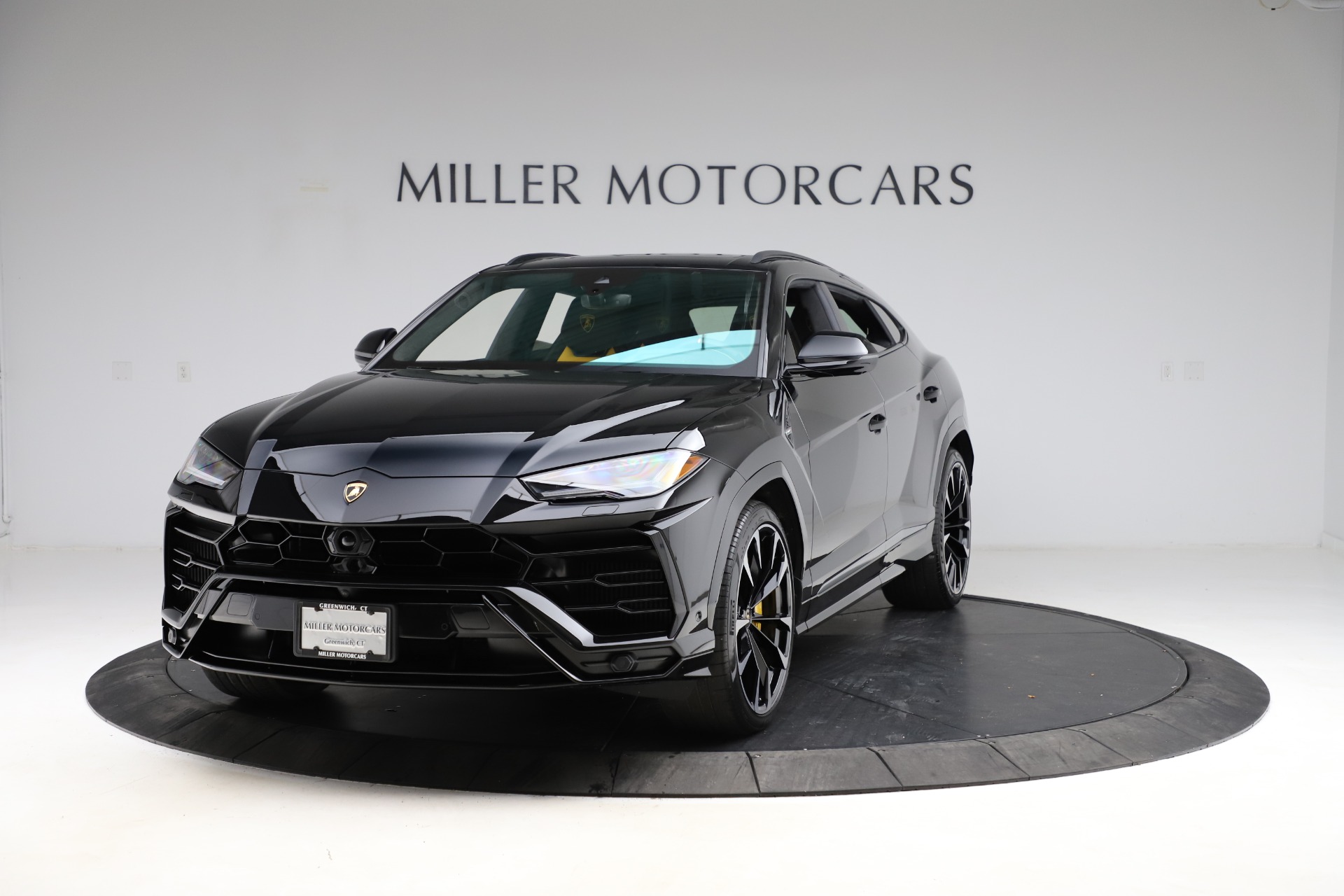 Used 2019 Lamborghini Urus for sale Sold at Alfa Romeo of Westport in Westport CT 06880 1