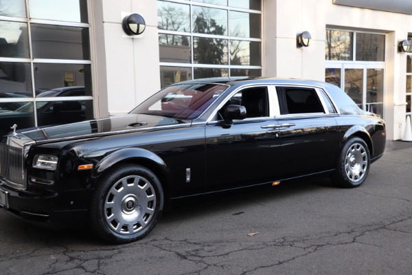 Used 2015 Rolls-Royce Phantom EWB for sale Sold at Alfa Romeo of Westport in Westport CT 06880 9