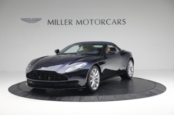 New 2021 Aston Martin DB11 Volante Convertible for sale $274,916 at Alfa Romeo of Westport in Westport CT 06880 13