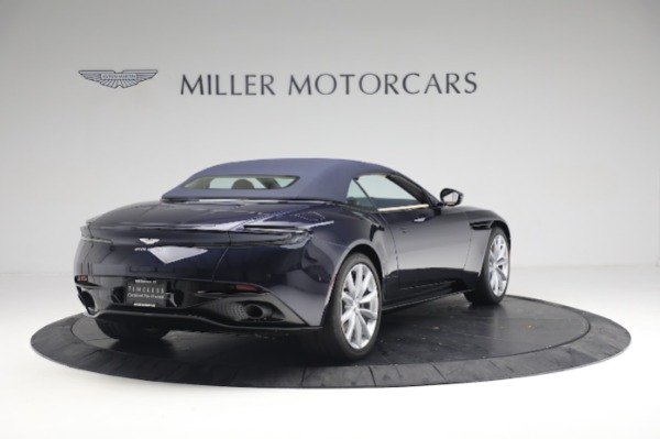 Used 2021 Aston Martin DB11 Volante for sale Sold at Alfa Romeo of Westport in Westport CT 06880 17