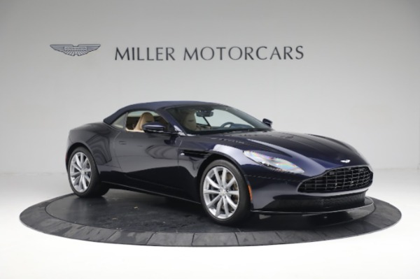 Used 2021 Aston Martin DB11 Volante for sale Sold at Alfa Romeo of Westport in Westport CT 06880 18