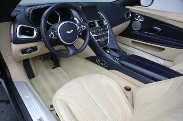 New 2021 Aston Martin DB11 Volante Convertible for sale $274,916 at Alfa Romeo of Westport in Westport CT 06880 19