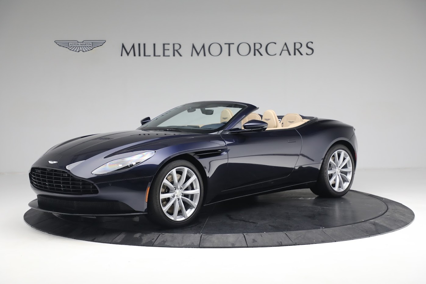 Used 2021 Aston Martin DB11 Volante for sale Sold at Alfa Romeo of Westport in Westport CT 06880 1