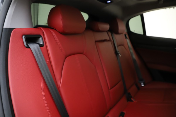 New 2021 Alfa Romeo Stelvio Q4 for sale $48,050 at Alfa Romeo of Westport in Westport CT 06880 26