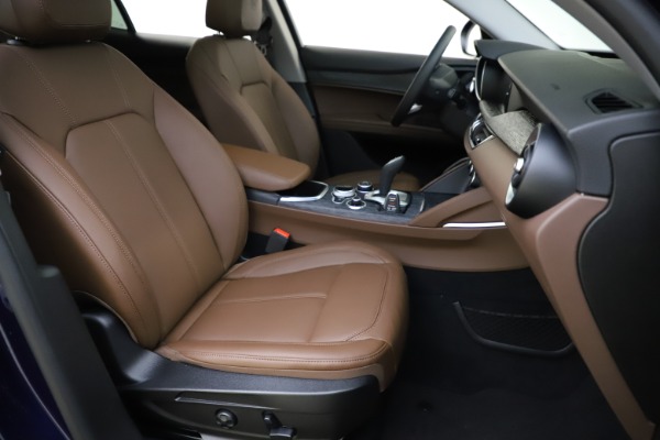 New 2021 Alfa Romeo Stelvio Q4 for sale Sold at Alfa Romeo of Westport in Westport CT 06880 24