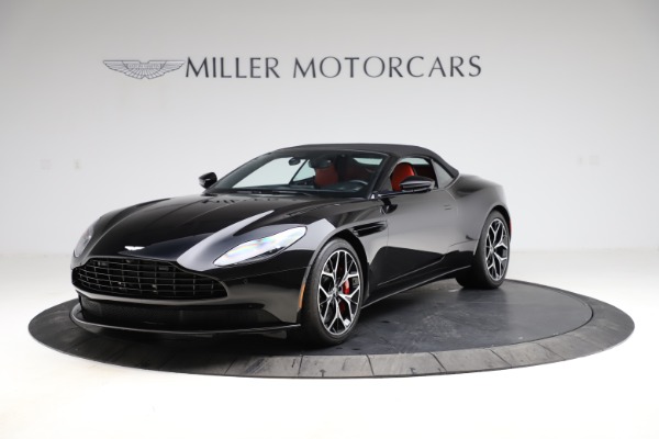 Used 2019 Aston Martin DB11 Volante for sale $209,990 at Alfa Romeo of Westport in Westport CT 06880 23