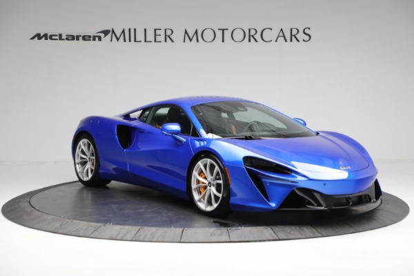 New 2023 McLaren Artura for sale $277,250 at Alfa Romeo of Westport in Westport CT 06880 10