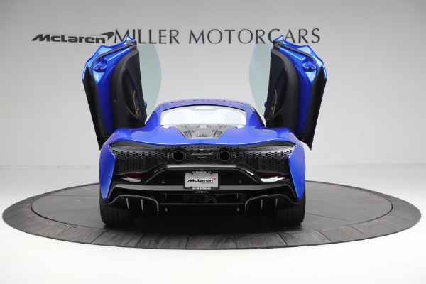 New 2023 McLaren Artura for sale $277,250 at Alfa Romeo of Westport in Westport CT 06880 16