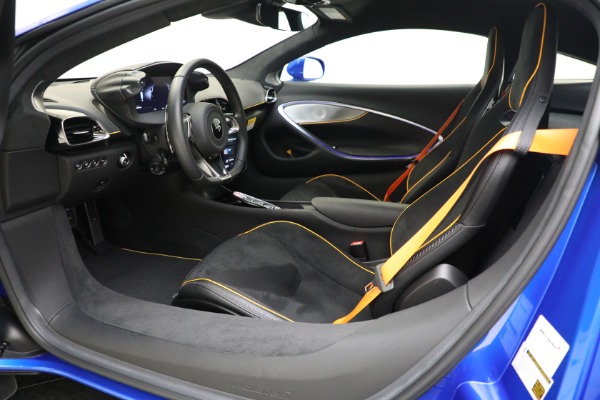 New 2023 McLaren Artura for sale $277,250 at Alfa Romeo of Westport in Westport CT 06880 21