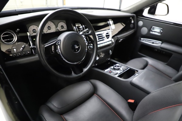 Used 2016 Rolls-Royce Ghost for sale Call for price at Alfa Romeo of Westport in Westport CT 06880 14