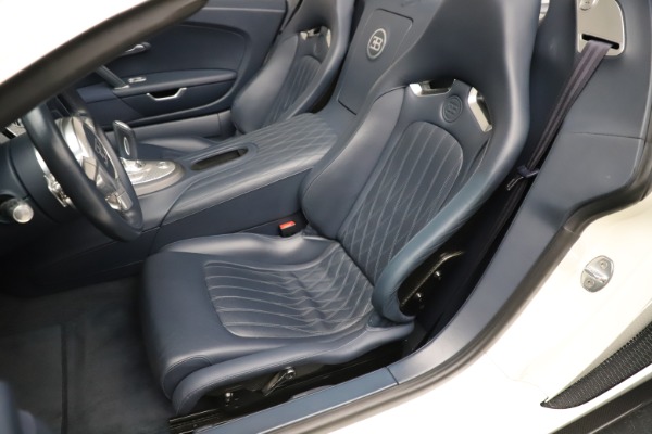 Used 2010 Bugatti Veyron 16.4 Grand Sport for sale Call for price at Alfa Romeo of Westport in Westport CT 06880 21