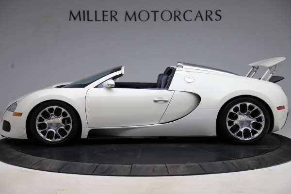 Used 2010 Bugatti Veyron 16.4 Grand Sport for sale Call for price at Alfa Romeo of Westport in Westport CT 06880 3