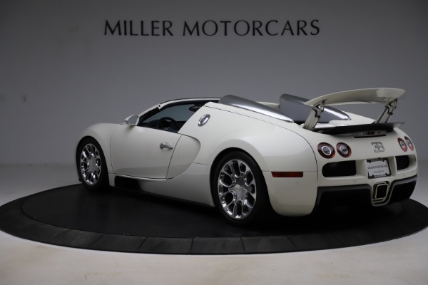 Used 2010 Bugatti Veyron 16.4 Grand Sport for sale Call for price at Alfa Romeo of Westport in Westport CT 06880 5