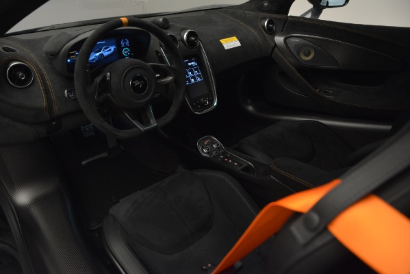 Used 2019 McLaren 600LT Luxury for sale Sold at Alfa Romeo of Westport in Westport CT 06880 17