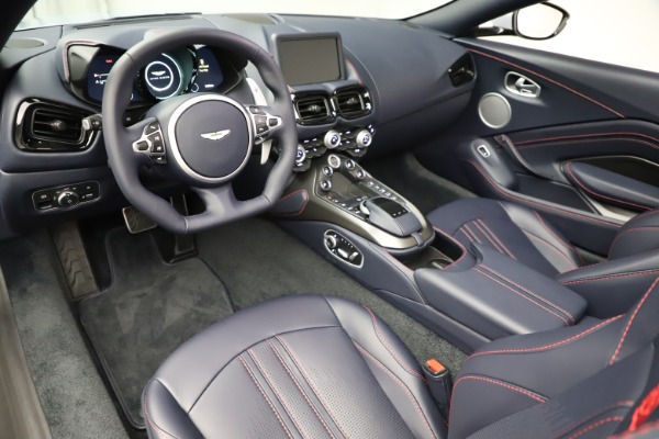 New 2021 Aston Martin Vantage Roadster for sale $184,286 at Alfa Romeo of Westport in Westport CT 06880 14
