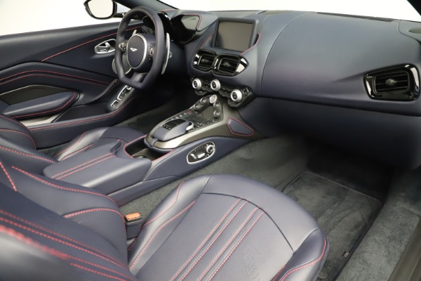 New 2021 Aston Martin Vantage Roadster for sale $184,286 at Alfa Romeo of Westport in Westport CT 06880 18
