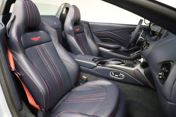 New 2021 Aston Martin Vantage Roadster for sale $184,286 at Alfa Romeo of Westport in Westport CT 06880 20