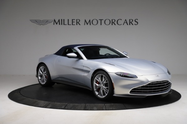 New 2021 Aston Martin Vantage Roadster for sale $184,286 at Alfa Romeo of Westport in Westport CT 06880 26