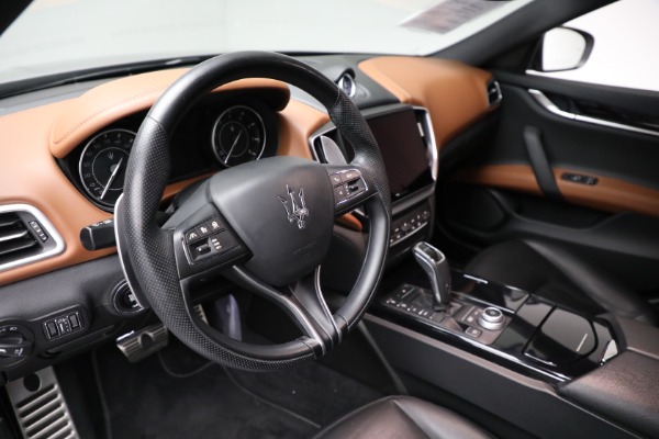 Used 2021 Maserati Ghibli S Q4 for sale Sold at Alfa Romeo of Westport in Westport CT 06880 22