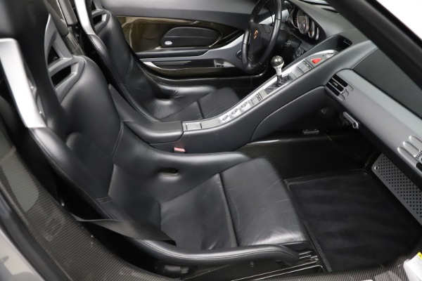 Used 2005 Porsche Carrera GT for sale Sold at Alfa Romeo of Westport in Westport CT 06880 26