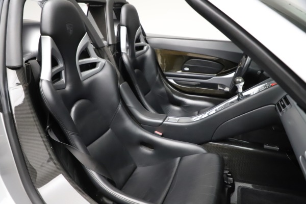 Used 2005 Porsche Carrera GT for sale Sold at Alfa Romeo of Westport in Westport CT 06880 27