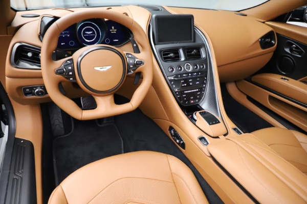 New 2021 Aston Martin DBS Superleggera Volante for sale $392,916 at Alfa Romeo of Westport in Westport CT 06880 19