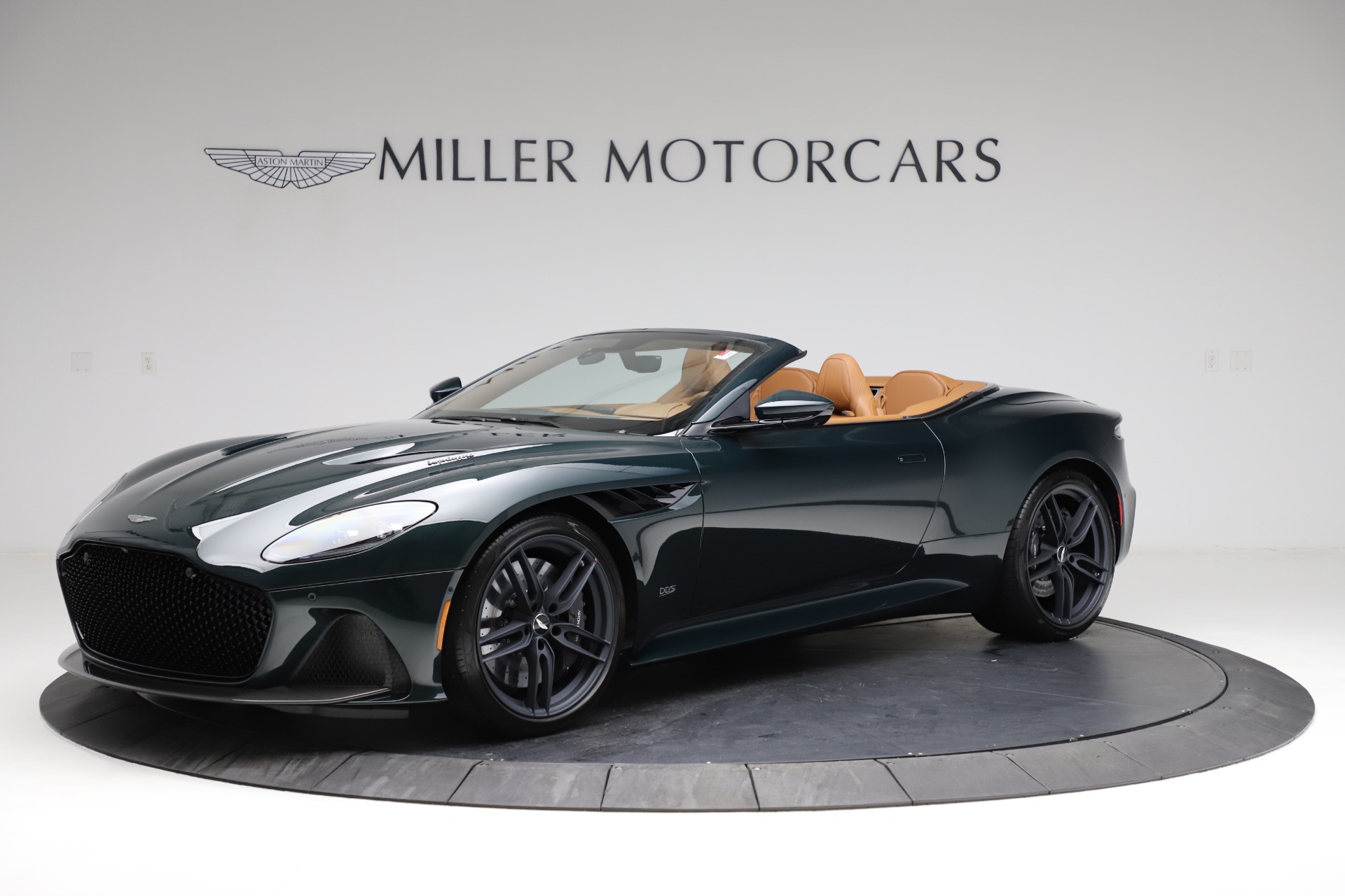 New 2021 Aston Martin DBS Superleggera Volante for sale $392,916 at Alfa Romeo of Westport in Westport CT 06880 1