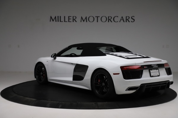 Used 2018 Audi R8 Spyder for sale Sold at Alfa Romeo of Westport in Westport CT 06880 18