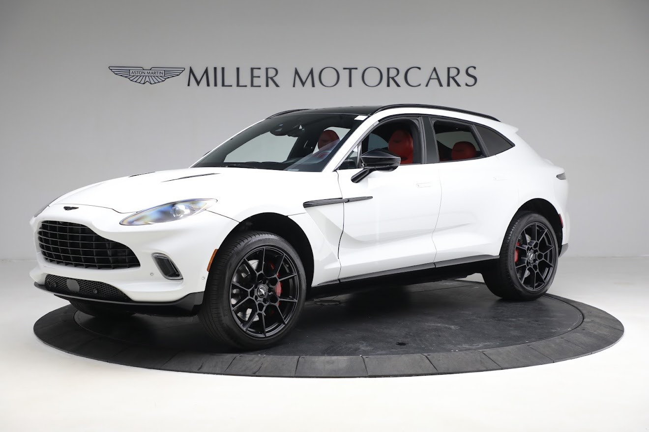 Used 2021 Aston Martin DBX for sale $137,900 at Alfa Romeo of Westport in Westport CT 06880 1