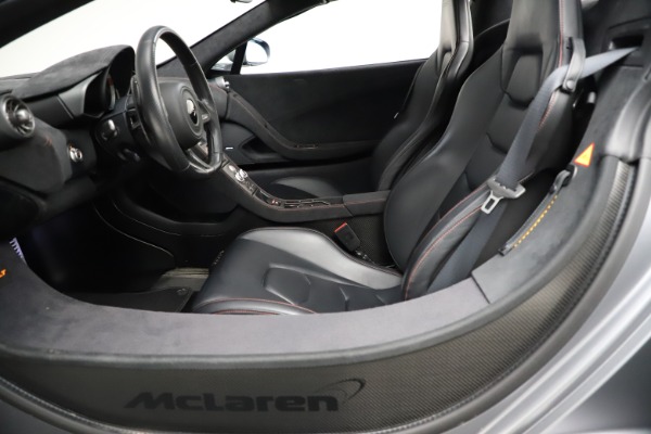 Used 2016 McLaren 675LT Spider for sale $275,900 at Alfa Romeo of Westport in Westport CT 06880 23