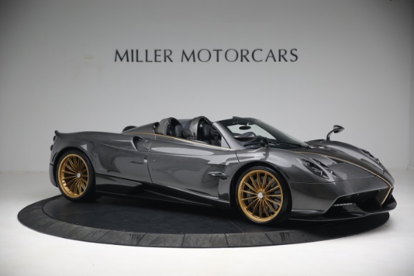 Used 2017 Pagani Huayra Roadster for sale Sold at Alfa Romeo of Westport in Westport CT 06880 10