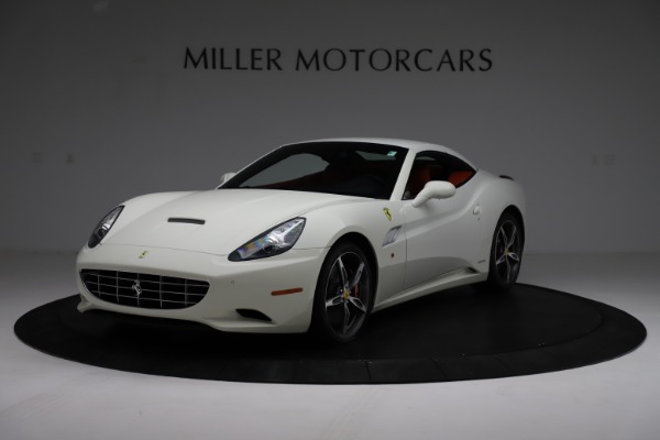 Used 2014 Ferrari California 30 for sale Sold at Alfa Romeo of Westport in Westport CT 06880 13