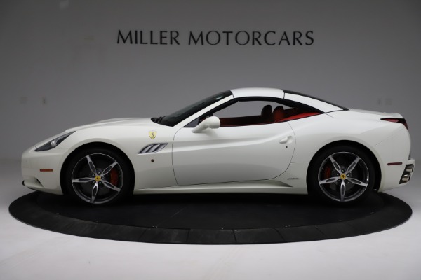 Used 2014 Ferrari California 30 for sale Sold at Alfa Romeo of Westport in Westport CT 06880 14