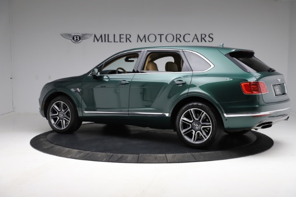 Used 2018 Bentley Bentayga W12 Signature Edition for sale Sold at Alfa Romeo of Westport in Westport CT 06880 4