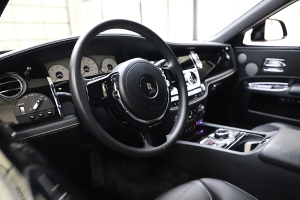 Used 2018 Rolls-Royce Ghost for sale Sold at Alfa Romeo of Westport in Westport CT 06880 12