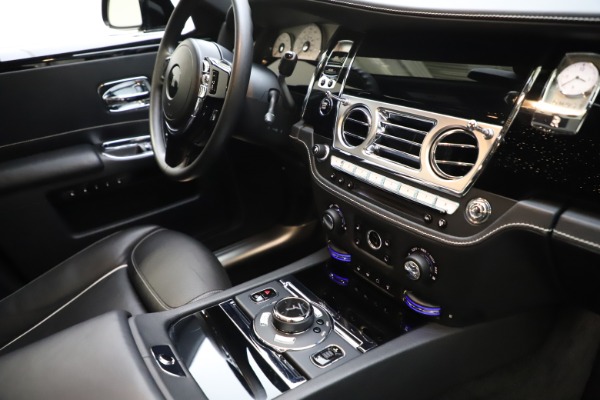 Used 2018 Rolls-Royce Ghost for sale $249,900 at Alfa Romeo of Westport in Westport CT 06880 26