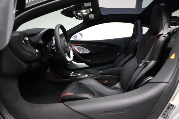 New 2021 McLaren GT Pioneer for sale $214,005 at Alfa Romeo of Westport in Westport CT 06880 16